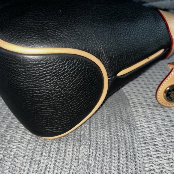 Dooney & Bourke Black and Tan Shoulder Bag - Picture 8 of 8